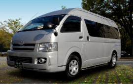 HiAce Commuter 15 pax (incld 1 mid seats)
